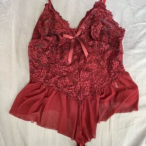 Lace Floral Burgundy Chemise